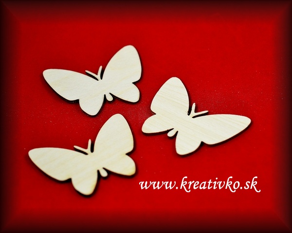 Drevená ozdoba - motýľ (1 ks)